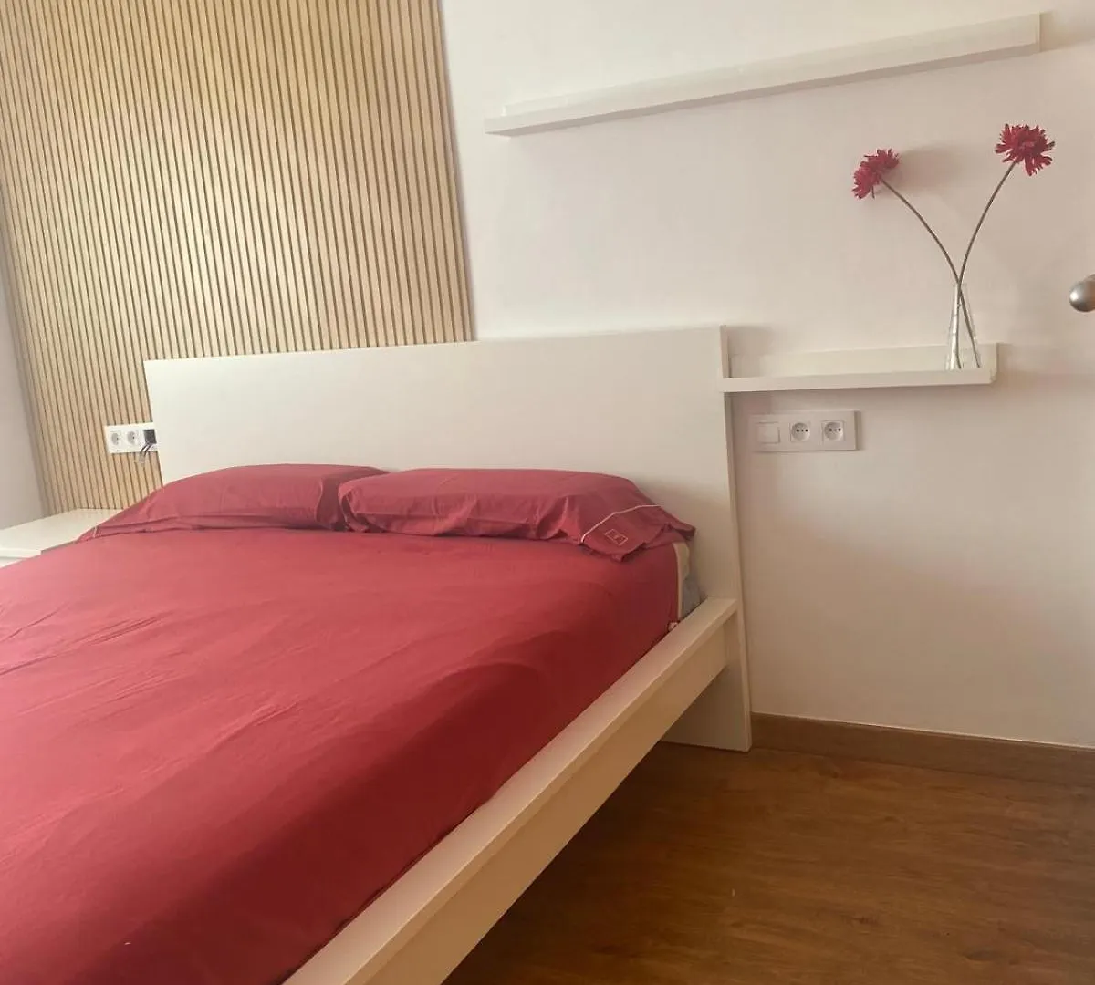 아파트 Apartamento Relualhu 료렛 드 마르